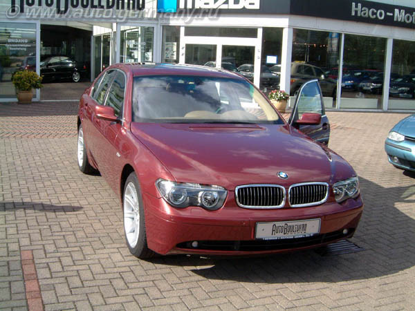 BMW 745i rot (113)